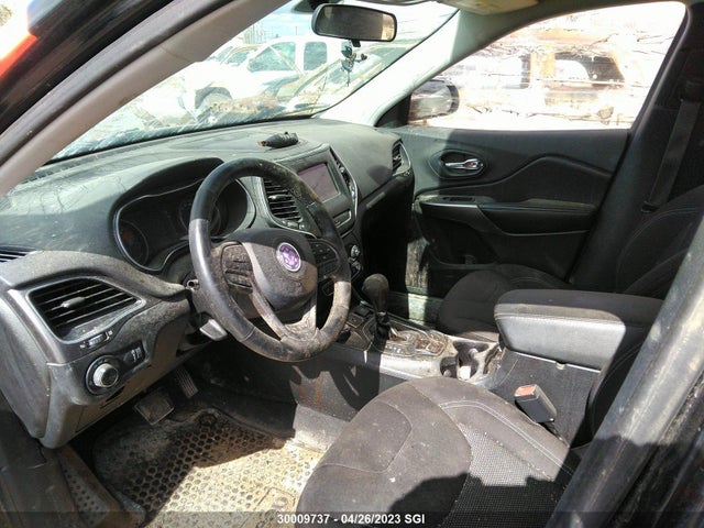 1C4PJMAB4KD462091 Jeep Cherokee Sport