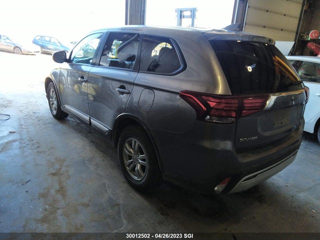 JA4AZ2A3XLZ602770 Mitsubishi Outlander Es