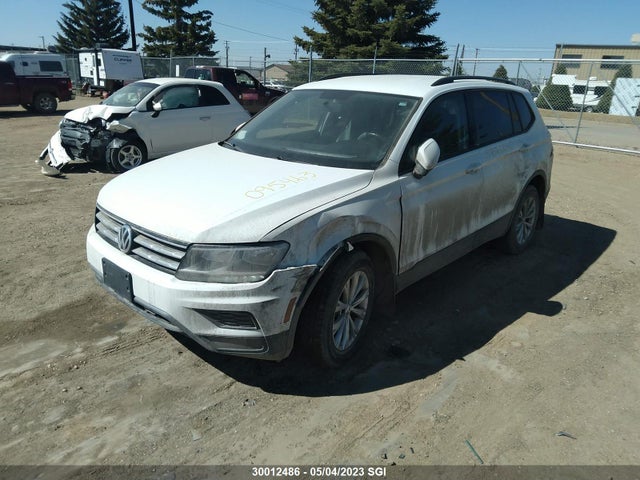 Volkswagen TIGUAN S 2018 3VV0B7AX9JM095463 Image 2