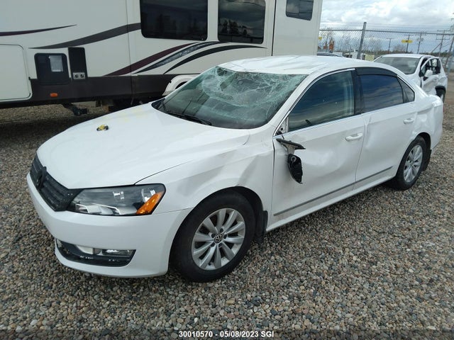 1VWAN7A32EC076247 Volkswagen PASSAT S