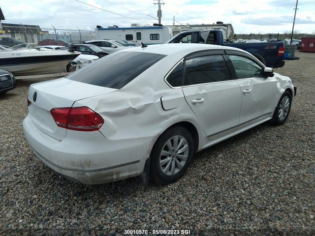 1VWAN7A32EC076247 Volkswagen PASSAT S