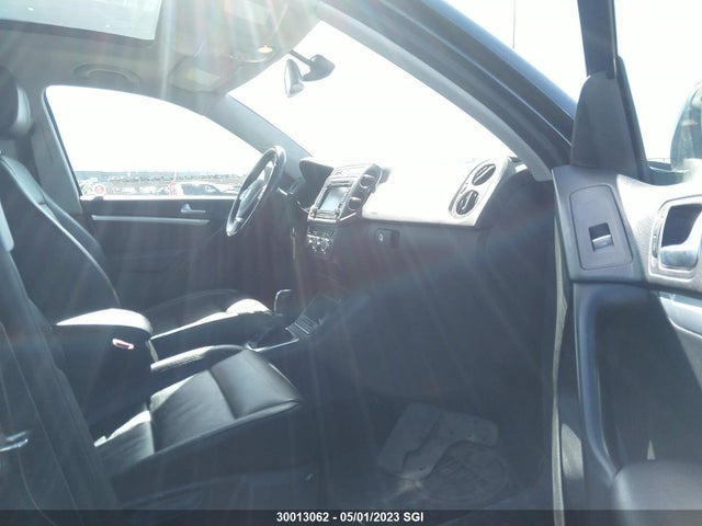 WVGJV3AX7EW621111 Volkswagen Tiguan S/se/sel/r-line
