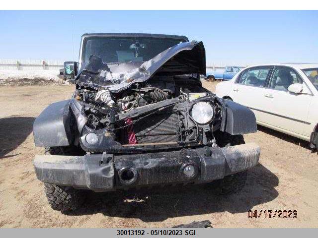 1C4BJWDG6EL268489 Jeep Wrangler Unlimited Sport