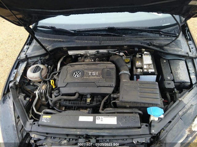 3VW5T7AU8FM005389 Volkswagen GTI