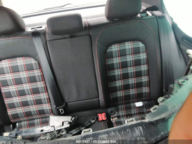 3VW5T7AU8FM005389 Volkswagen GTI