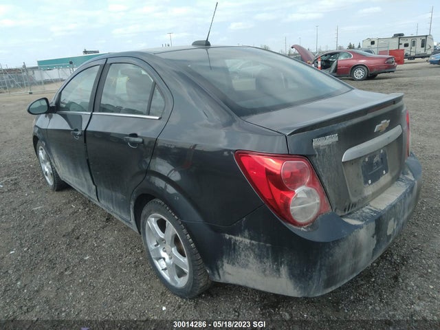 Chevrolet SONIC LT 2016 1G1JC5SB6G4161097 Image 3