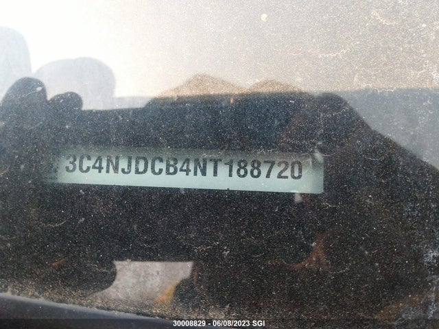 3C4NJDCB4NT188720 Jeep Compass Limited