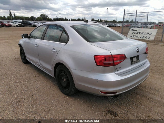 3VWD07AJ0FM250245 Volkswagen JETTA SE