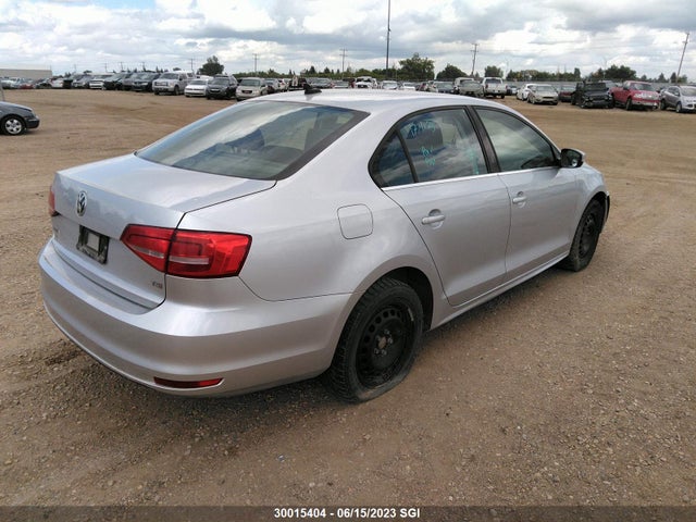 3VWD07AJ0FM250245 Volkswagen JETTA SE