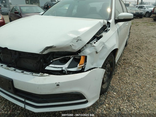 3VW267AJ7GM302753 Volkswagen JETTA S