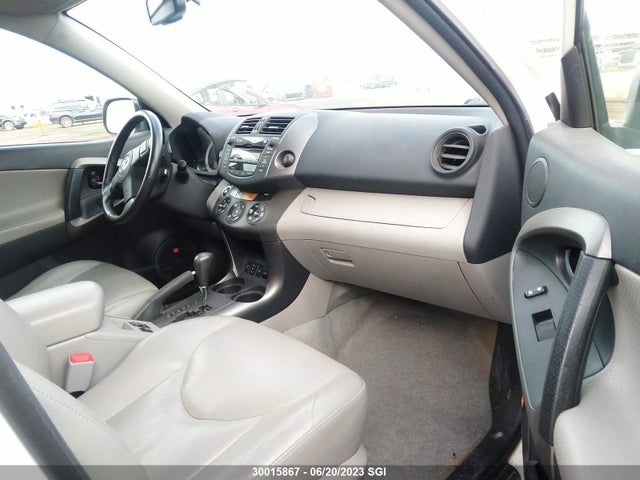 2011 Toyota Rav4 Limited მანქანა იყიდება აუქციონზე, vin: 2T3DK4DV7BW051843, აუქციონის ნომერი: 30015867