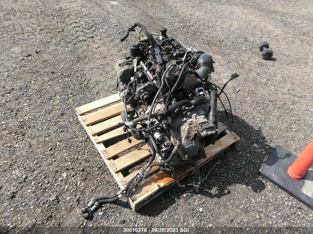 3VV4B7AX1JM055153 Volkswagen Tiguan Sel Premium