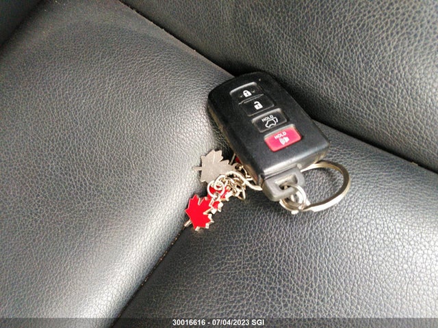 Toyota RAV4 SE 2017 2T3JFREV8HW634627 Image 11