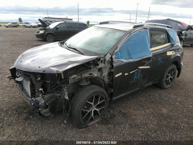 Toyota RAV4 SE 2017 2T3JFREV8HW634627 Image 2