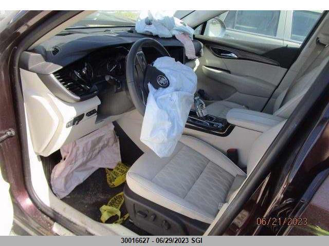 LRBFZSR4XMD184099 Buick Envision Avenir
