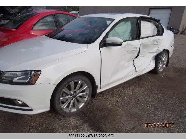 3VWD67AJ6GM281287 Volkswagen JETTA SE