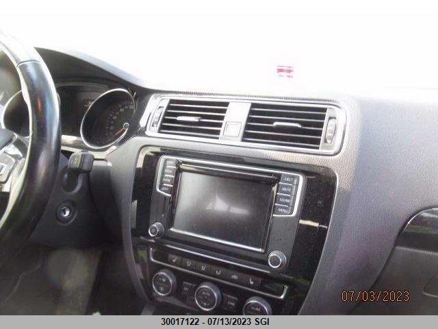 3VWD67AJ6GM281287 Volkswagen JETTA SE