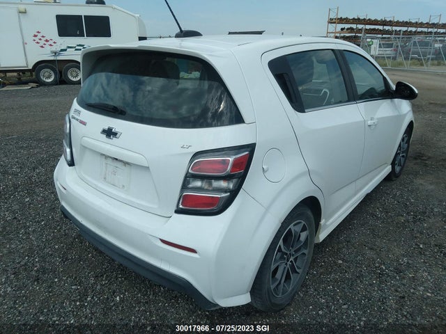 Chevrolet SONIC LT 2018 1G1JD6SB8J4112137 Image 4