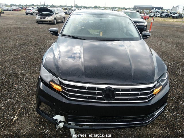 1VWAA7A37JC016454 Volkswagen Passat S/r-line