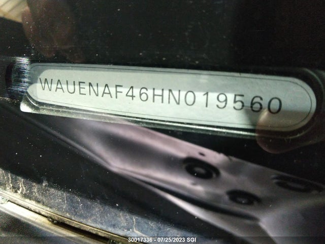 WAUENAF46HN019560 Audi A4 Premium Plus