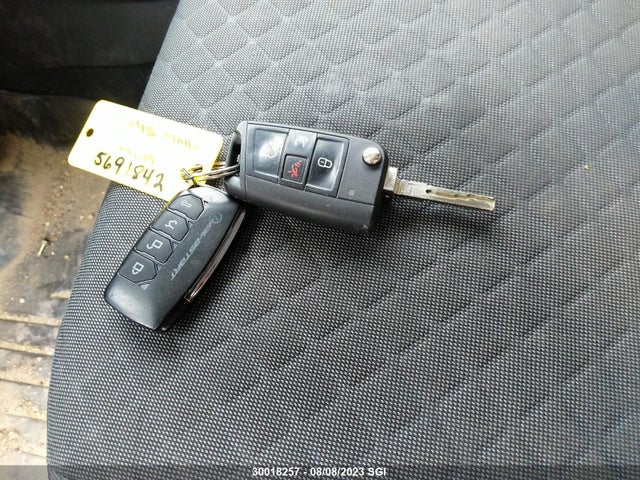 3VV0B7AX0KM155342 Volkswagen TIGUAN S