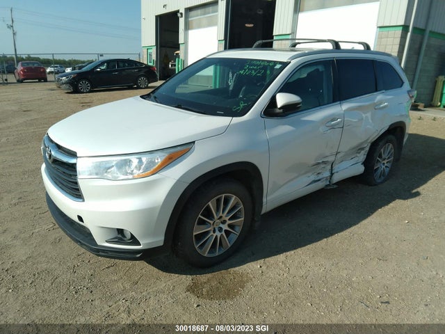 Toyota Highlander Xle 2015 5TDJKRFH0FS221121 Image 2