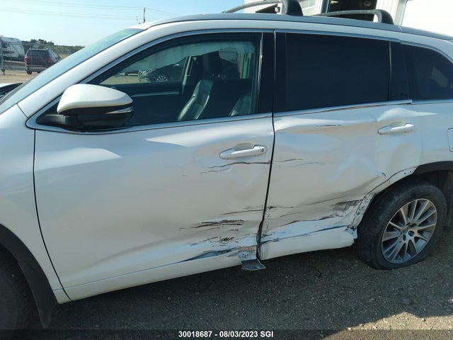 Toyota Highlander Xle 2015 5TDJKRFH0FS221121 Image 7