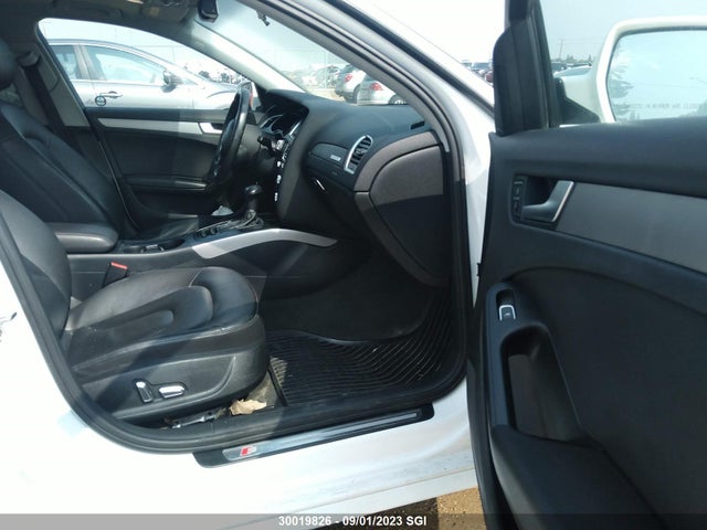 WAUBFCFL5FN003804 Audi A4 PREMIUM