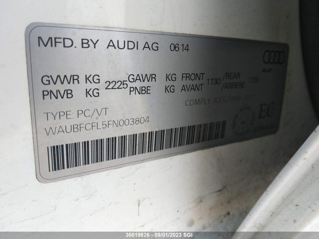 WAUBFCFL5FN003804 Audi A4 PREMIUM