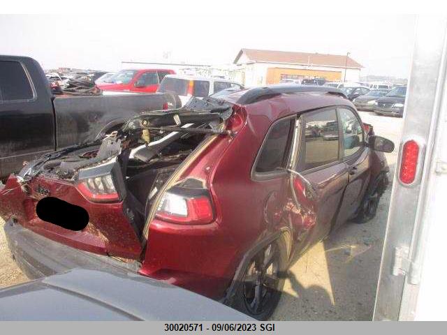 1C4PJMCX9KD363209 Jeep Cherokee Latitude