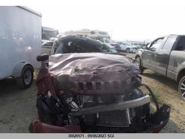 1C4PJMCX9KD363209 Jeep Cherokee Latitude