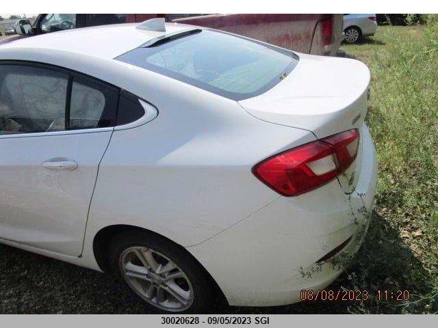 Chevrolet CRUZE LT 2018 1G1BE5SM7J7146291 Image 4