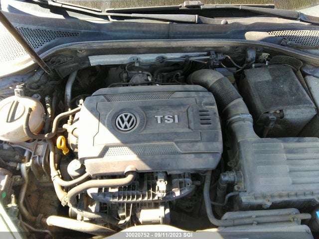 3VW217AU6FM031191 Volkswagen Golf Trendline/highline