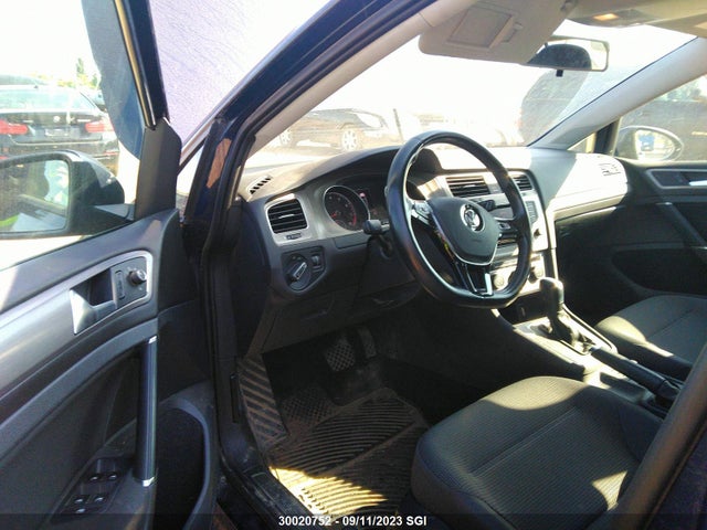 3VW217AU6FM031191 Volkswagen Golf Trendline/highline