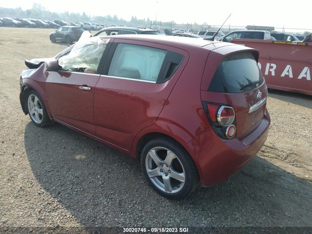 Chevrolet SONIC LT 2014 1G1JC6EH5E4122990 Image 3