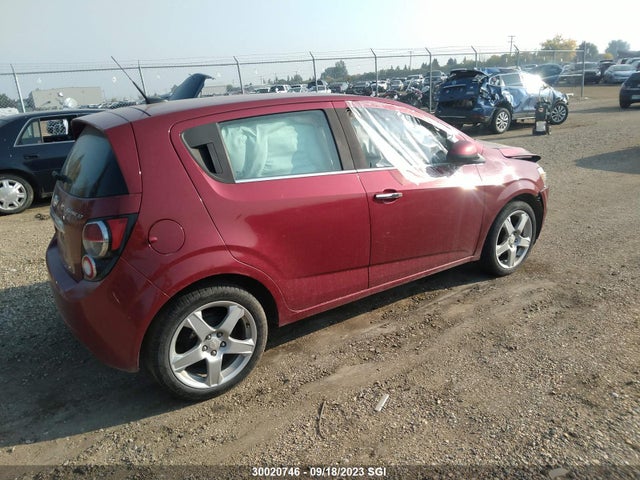 Chevrolet SONIC LT 2014 1G1JC6EH5E4122990 Image 4