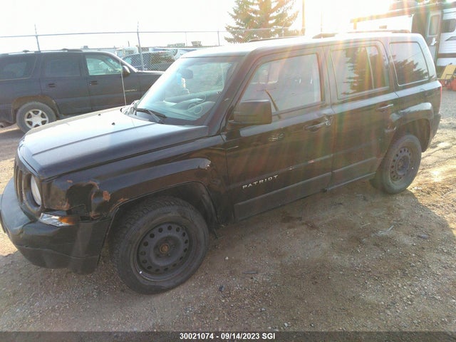 1C4NJRAB1ED805206 Jeep Patriot North