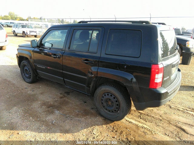 1C4NJRAB1ED805206 Jeep Patriot North