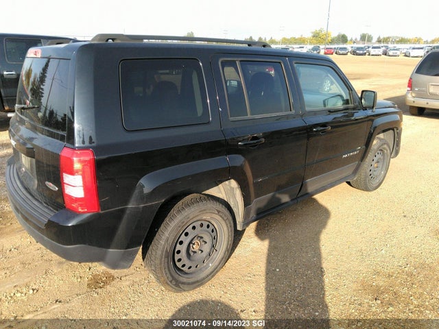 1C4NJRAB1ED805206 Jeep Patriot North