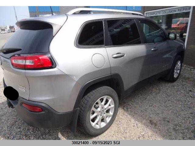 1C4PJMCB1HW591352 Jeep Cherokee Latitude