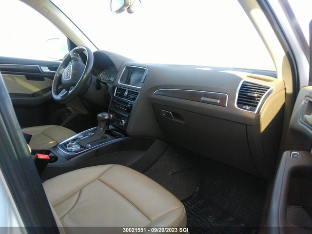 WA1LFCFP6FA052098 Audi Q5 Premium Plus