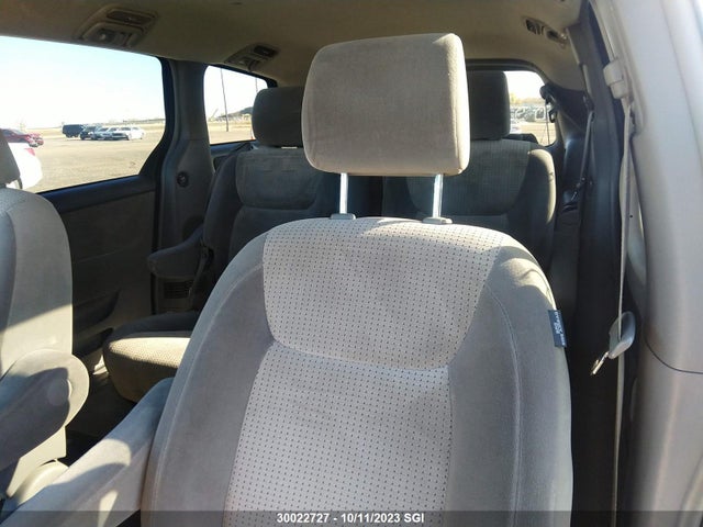 2007 Toyota Sienna Ce/le მანქანა იყიდება აუქციონზე, vin: 5TDZK23C97S078335, აუქციონის ნომერი: 30022727