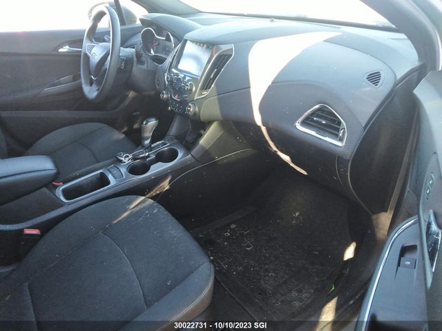 Chevrolet CRUZE LT 2018 1G1BE5SM3J7120013 Image 5