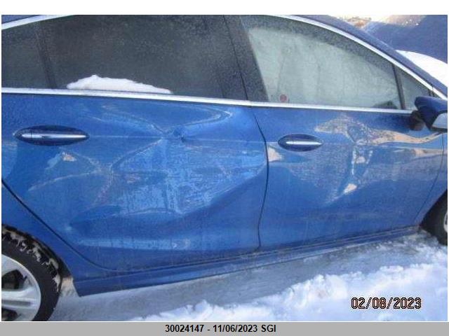 Chevrolet Cruze Premier 2018 1G1BF5SM6J7137384 Image 5