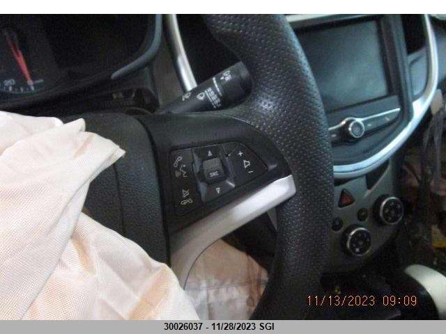 Chevrolet SONIC LT 2018 1G1JD5SH5J4124535 Image 19