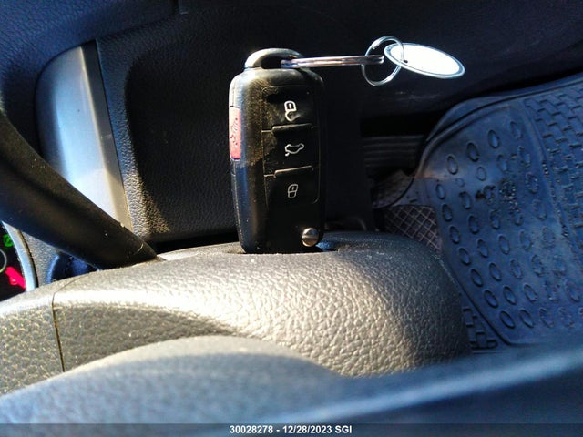 Aukcja sprzedaży 2012 Volkswagen Golf, vin: WVWDM7AJXCW284244, numer aukcji: 30028278