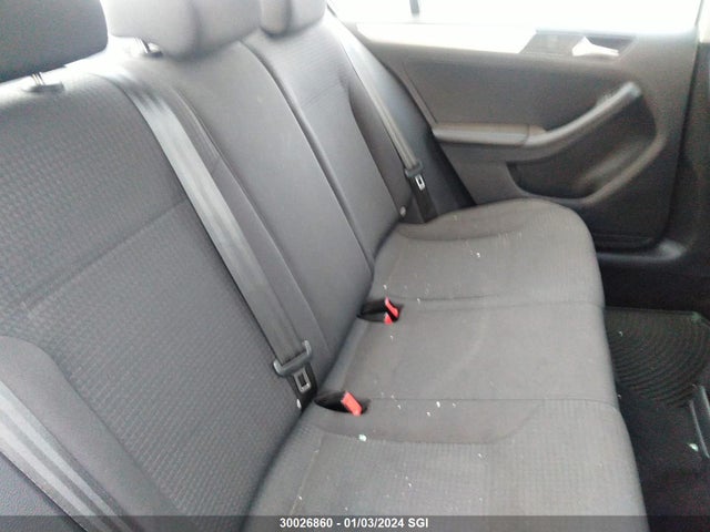 3VW1K7AJ4FM203586 Volkswagen JETTA S