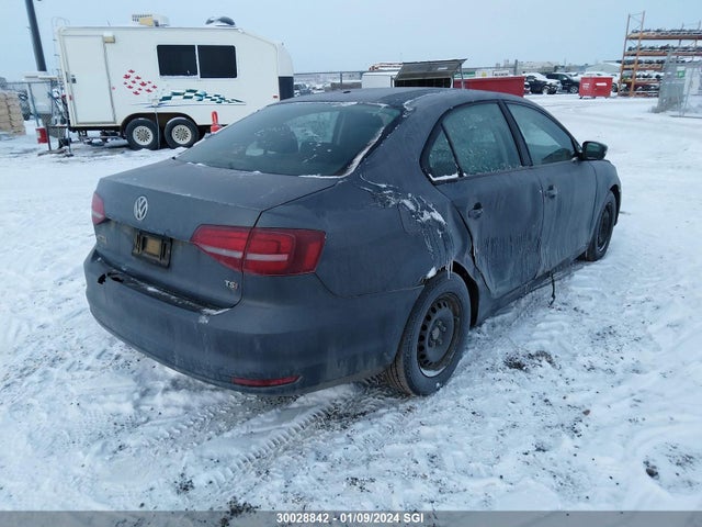 3VW267AJ4GM248246 Volkswagen JETTA S