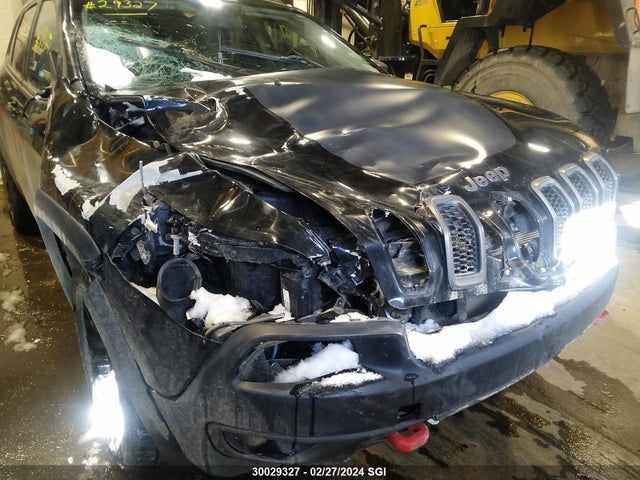 1C4PJMBS8HD234103 Jeep Cherokee