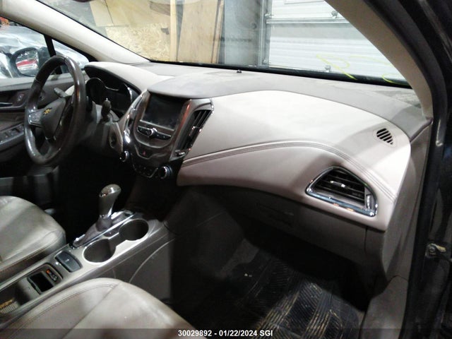 2016 Chevrolet Cruze Premier მანქანა იყიდება აუქციონზე, vin: 1G1BG5SM8G7324857, აუქციონის ნომერი: 30029892